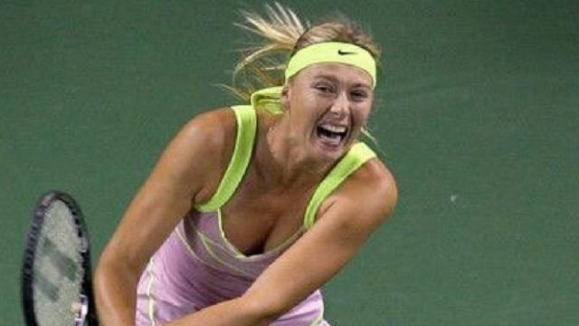 Maria Sharapova nişanlandı