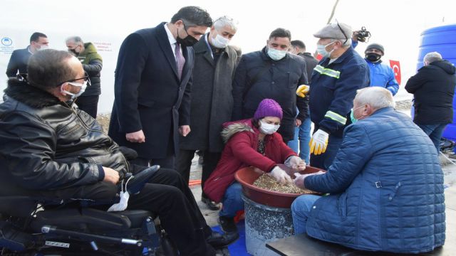 Aliağa'da engellilere mantar yetiştirme tesisi