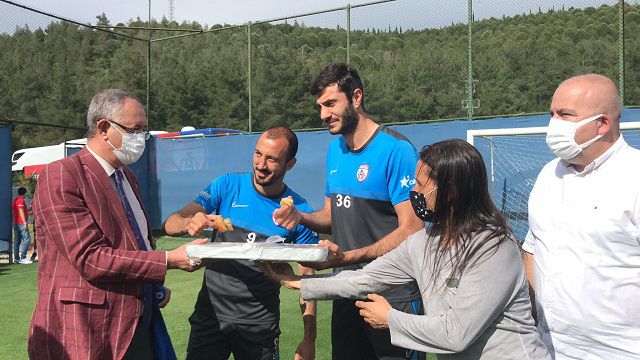 CHP İzmir Milletvekili Sertel'den Altay ve Altınordu ziyareti