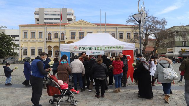 Bayındır'ın Turan Nergisinin Kokusu Her Yerde