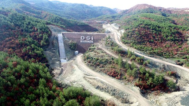 Demirci Kuzuköy Barajı tamamlandı