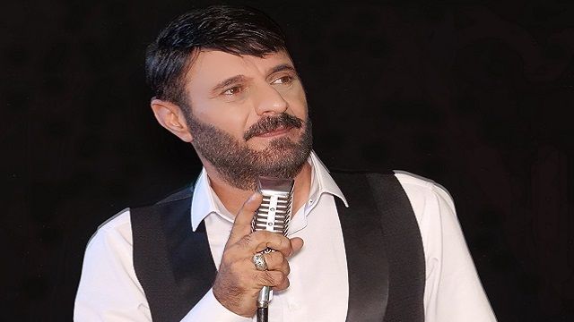 Usta ses Eyüphan'dan: Işıkları Söndürün...