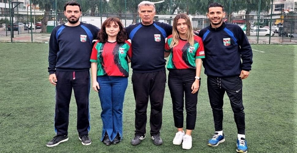 Bostanlıspor futbolda teknik kadro yenilendi