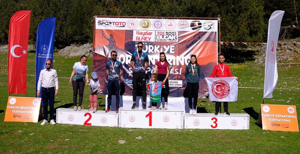 Bostanlısporlu yine Türkiye Şampiyonu