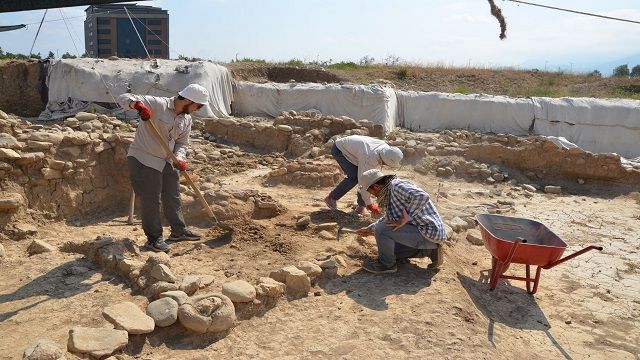 Yeşilova ve Yassıtepe kazıları geçmişe ışık tutmaya devam ediyor