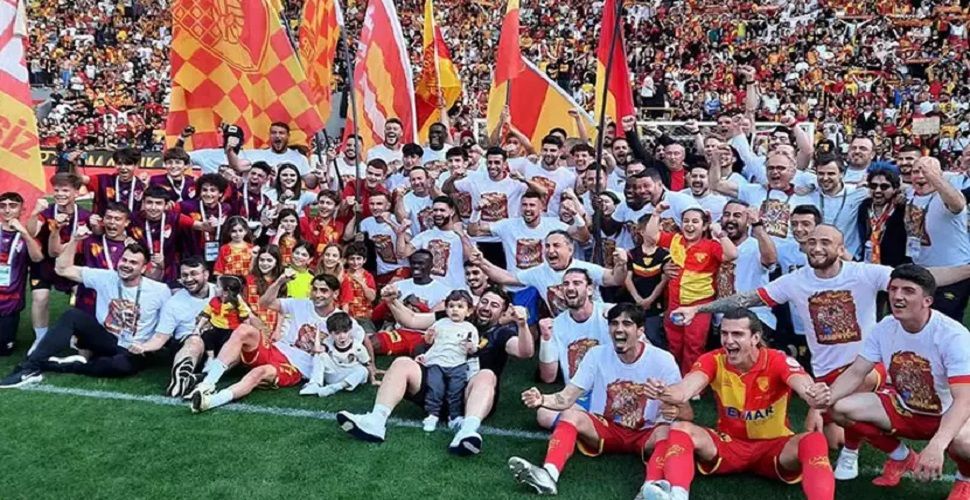 Göztepe yeniden Süper Lig'de!
