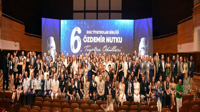 6. Özdemir Nutku Tiyatro Ödülleri sahiplerini buldu