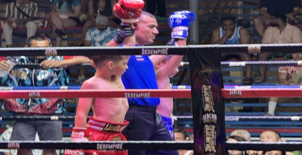 Bostanlısporlu 10 yaşındaki Mert, Tayland’ta ringe çıktı!