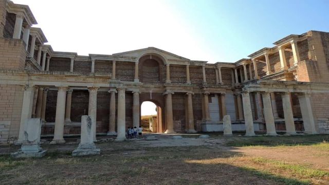 Sardes Antik Kenti ve Bin Tepeler Lidya Tümülüsleri UNESCO Dünya Miras Listesi'ne alındı