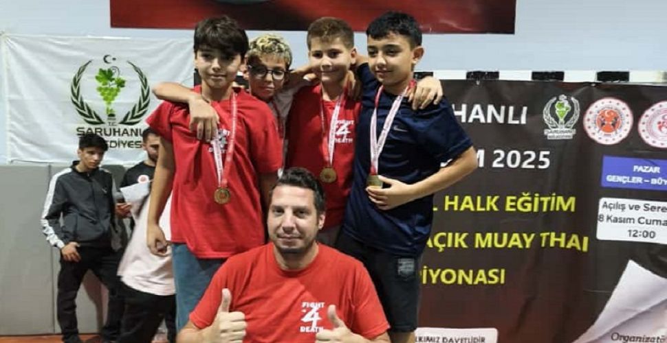 Bostanlıspor Ata’sını 7 şampiyonlukla andı