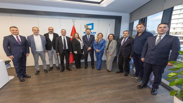 İGC ve İzmir yerel basını BİK Genel Müdürünü ziyaret etti