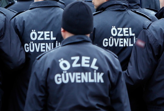 Parası ödenmeyen güvenlik görevlileri görev yapmadı!..