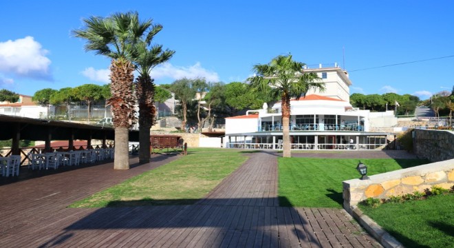 Çeşme Tekke Plajı ve Restoranı hizmete açıldı!