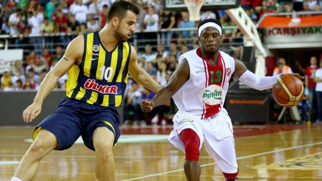 Pınar Karşıyaka, Fenerbahçe Ülker'i yendi, finale 1 adım kaldı...