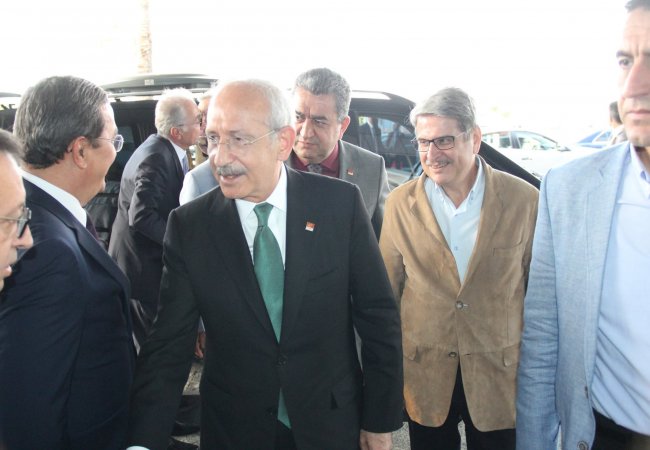 Kılıçdaroğlu İzmir'de