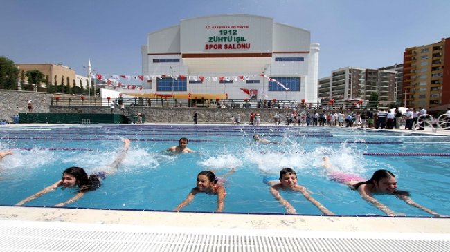 Karşıyakalı çocuklar sporda cıvıl cıvıl…