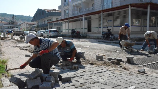 Dikili sokaklarında 'bayram' seferberliği