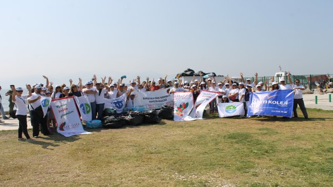 Karşıyaka kıyıları artık daha temiz