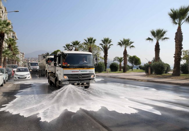 Karşıyaka bayram için pırıl pırıl