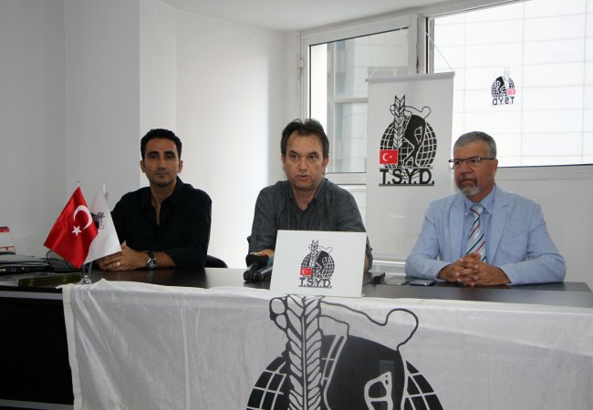İzmir'de voleybol şöleni