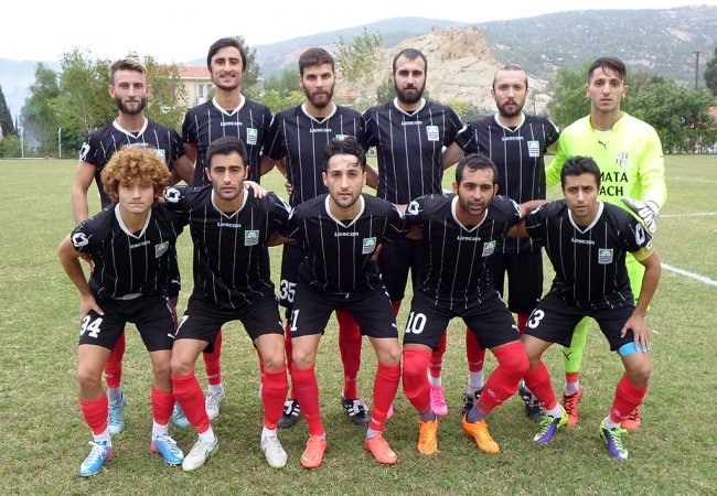 Foça Belediyespor mağlubiyetle tanıştı