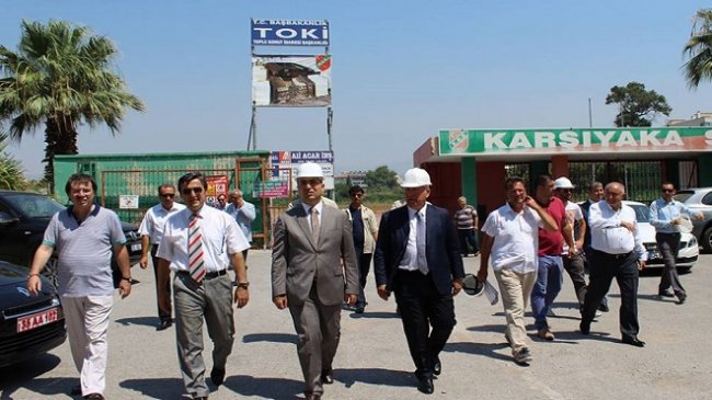 Vali Toprak Karşıyaka Stadı inşaatını inceledi