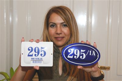 İZMİR'DE KAPI NUMARALARI AKILLI BARKOT OLACAK