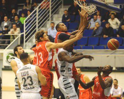ALİAĞA PETKİM, UŞAK'A SON ANDA TESLİM OLDU