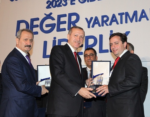 KILIÇ DENİZ ÜRÜNLERİ ZİRVEYE ABONE OLDU