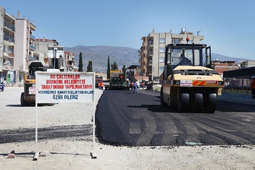 114 KİLOMETRE YOLA 100 BİN TON ASFALT DÖKÜLDÜ