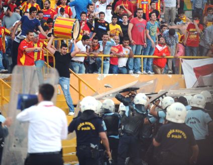 GÖZTEPE KAN AĞLIYOR... BÜYÜK OLAYLAR VAR...
