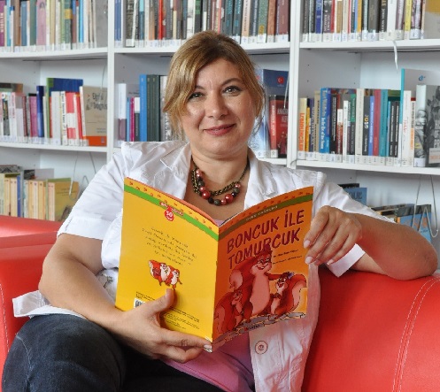 KİTAPLARI ÇOCUKLARDAN ÖNCE ANNE VE BABALAR OKUMALI