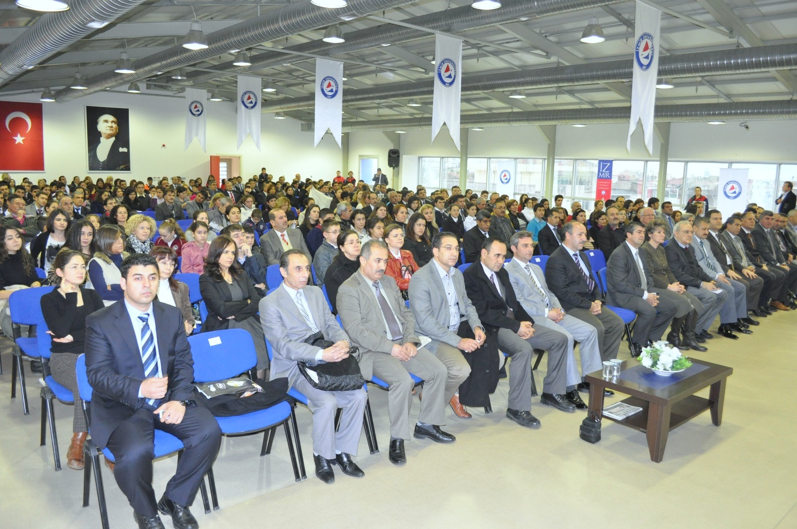 İNTERNET ÖZGÜRLÜĞÜ ANAYASALARDA YER ALIYOR