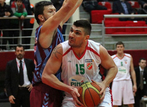 PINAR KARŞIYAKA'DA DİXON BÖYLE İSTEDİ...