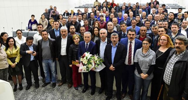 İZELMAN işçilerinden Kocaoğlu'na teşekkür ziyareti