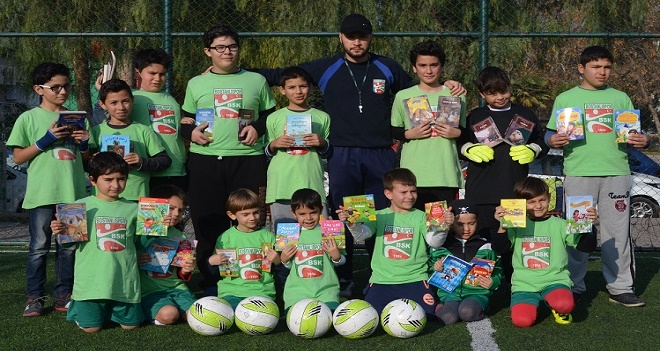 Bostanlıspor Futbol Akademisi’nden köy okullarına kitap desteği