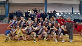 Akhisargücü kadınları ligde tırmanışını sürdürüyor...