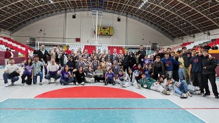 Filede; Akhisargücü Altay karşısında 3-0 ile nefes aldı