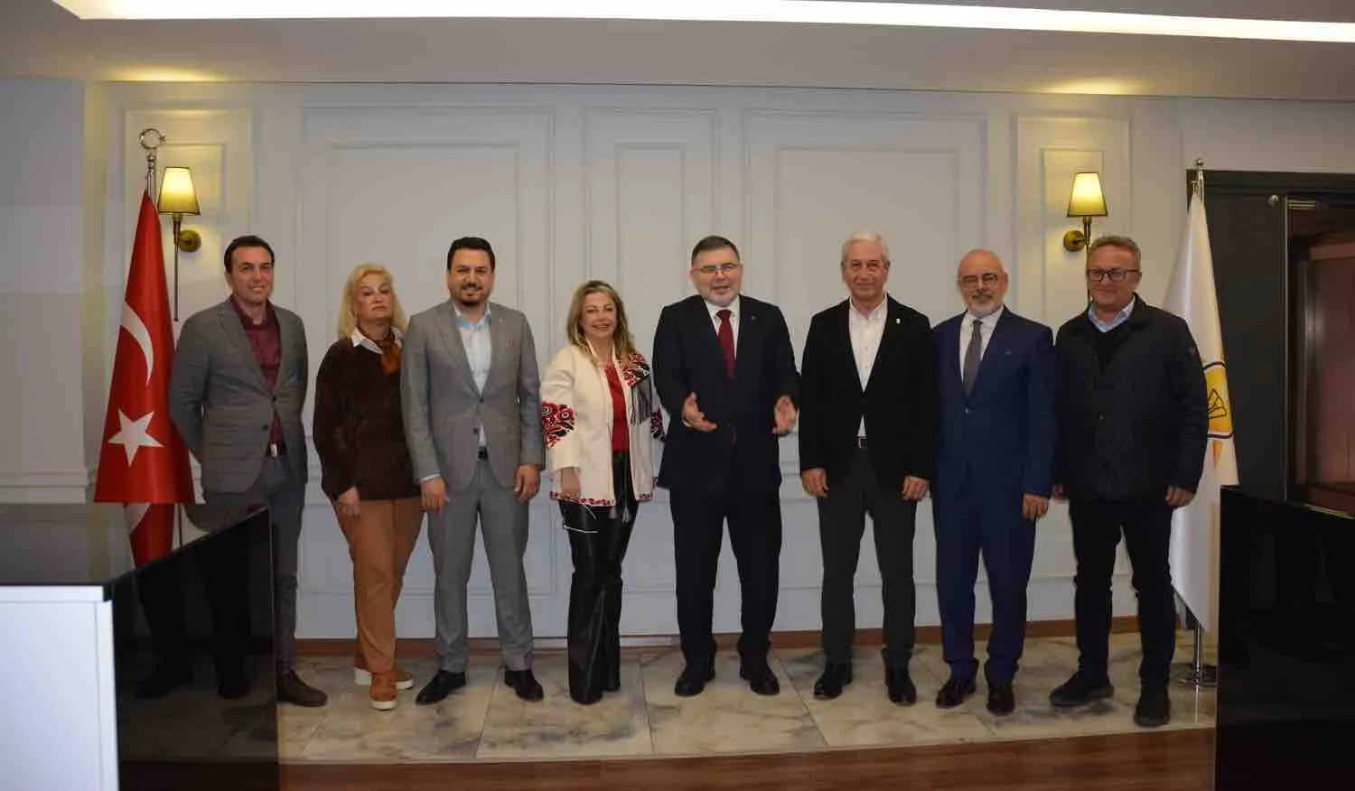 İGC'den Ak Parti İl Başkanı Saygılı'ya ziyaret