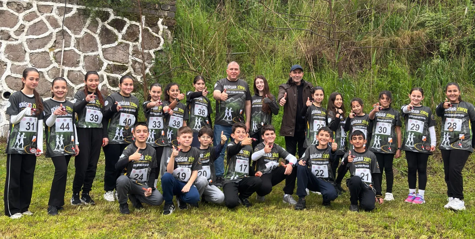 Akhisar Zirve Doğa SK Oryantiring de 4 madalya ile taçlandı