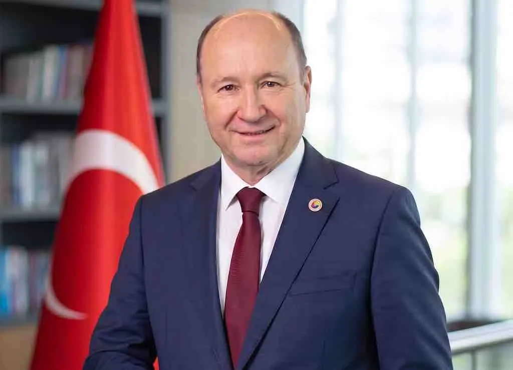 Ufuk Merde: Gençlerle, tecrübe birleşecek, Akhisar kazanacak