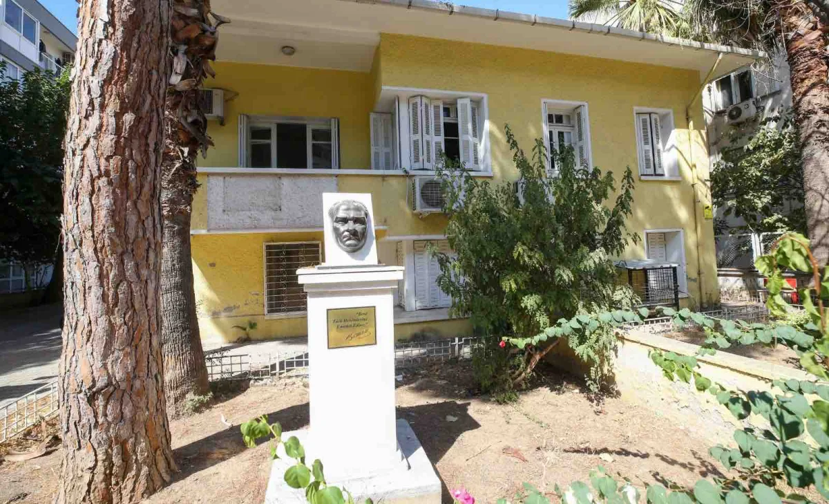 Opr. Dr. Bülent Zeren Sağlık Merkezi'nde restorasyon