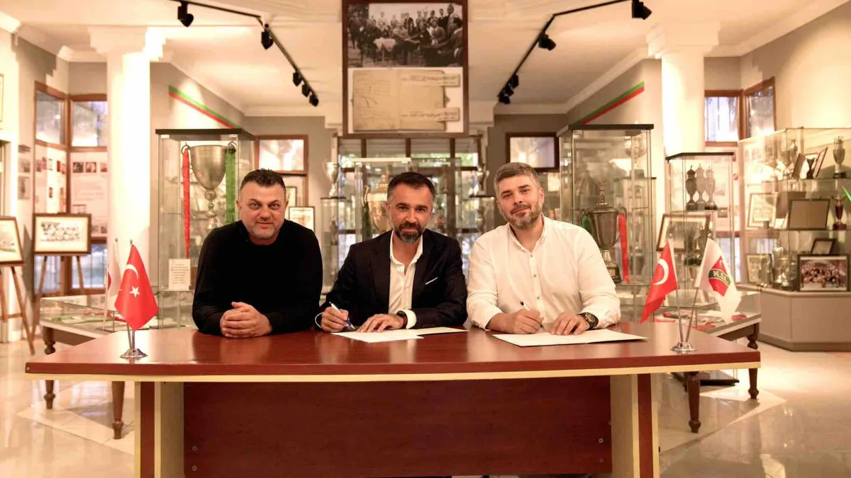 Karşıyaka'da genel menajer yeniden Selim Çınar