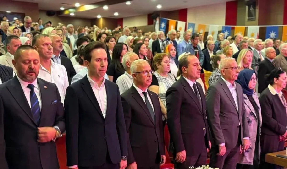 AK Parti Karşıyaka’da birlik tablosu: “Hedef sahada daha güçlü bir Karşıyaka”