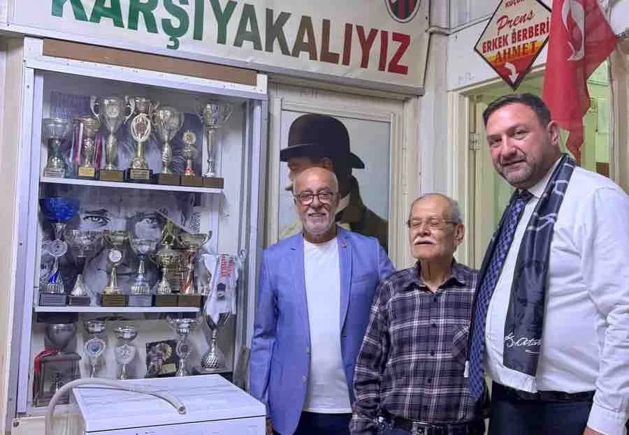 CHP Karşıyaka’da ve Karabağlar'da sahaya indi
