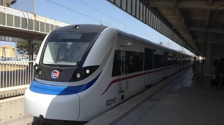 İzmir’de 90 dakika aktarma sistemi geri dönüyor! İZBAN da dahil olacak