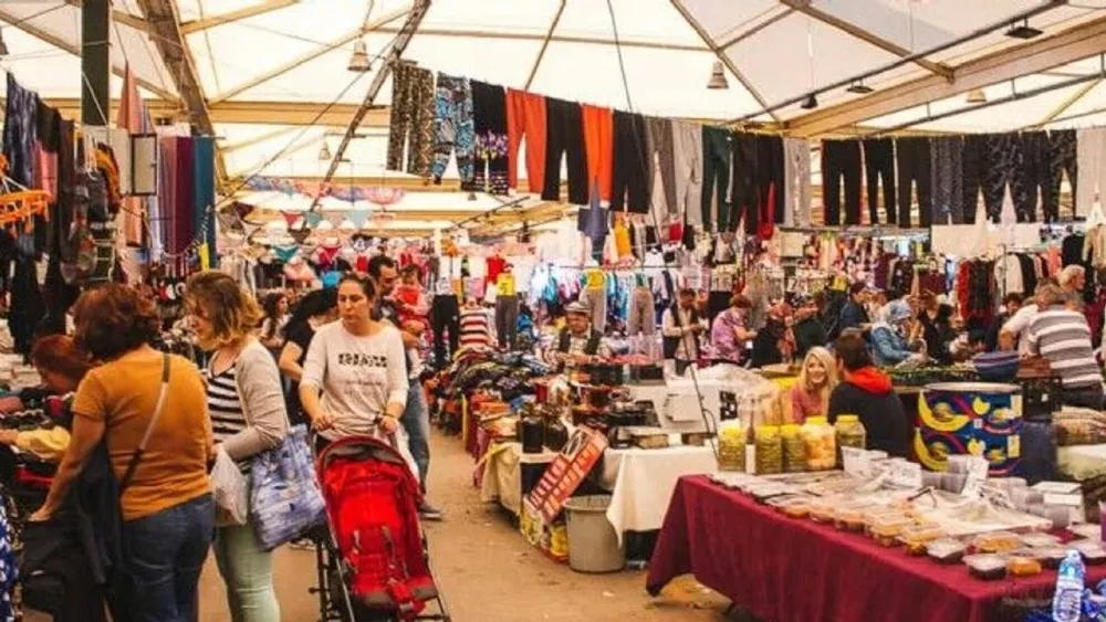 Yeni imar yolu hamlesi, Bostanlı Pazarını tehlikeye sokuyor!