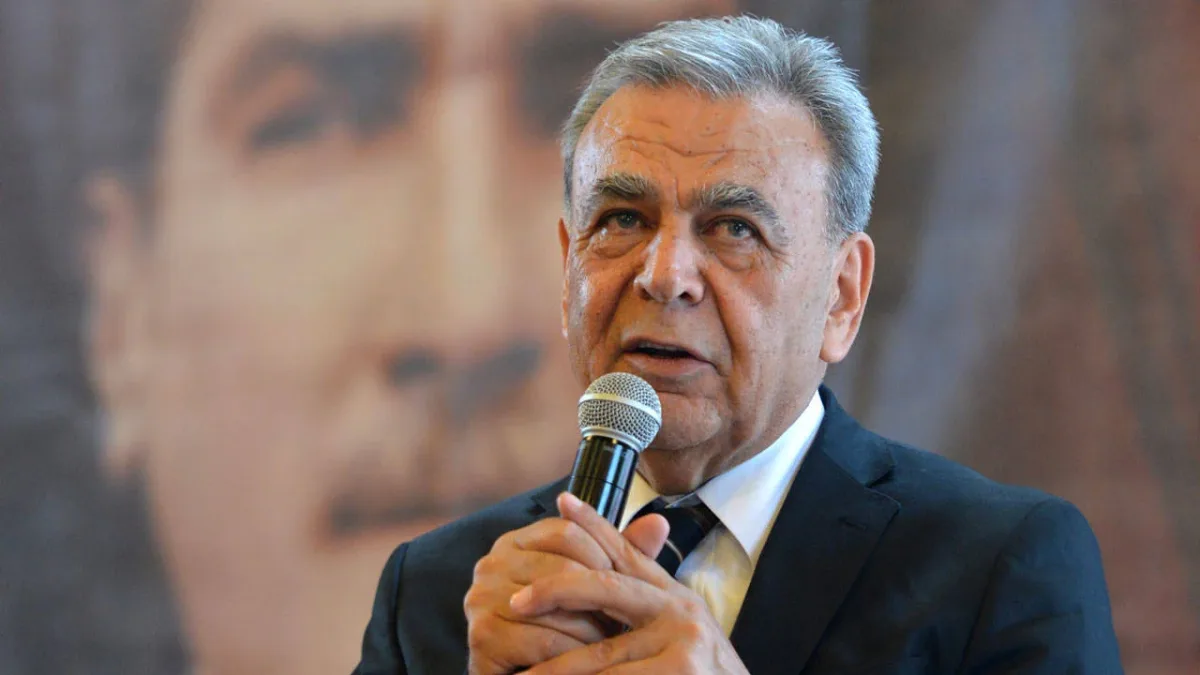 Aziz Kocaoğlu adaylığını açıkladı! YENİ Parti İzmir’de yarış kızışıyor