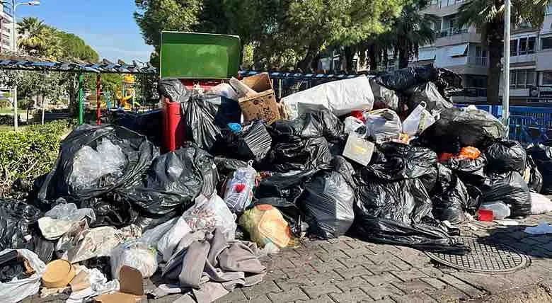 İzmir Tabip Odası'ndan açıklama: Karşıyaka için salgın uyarısı