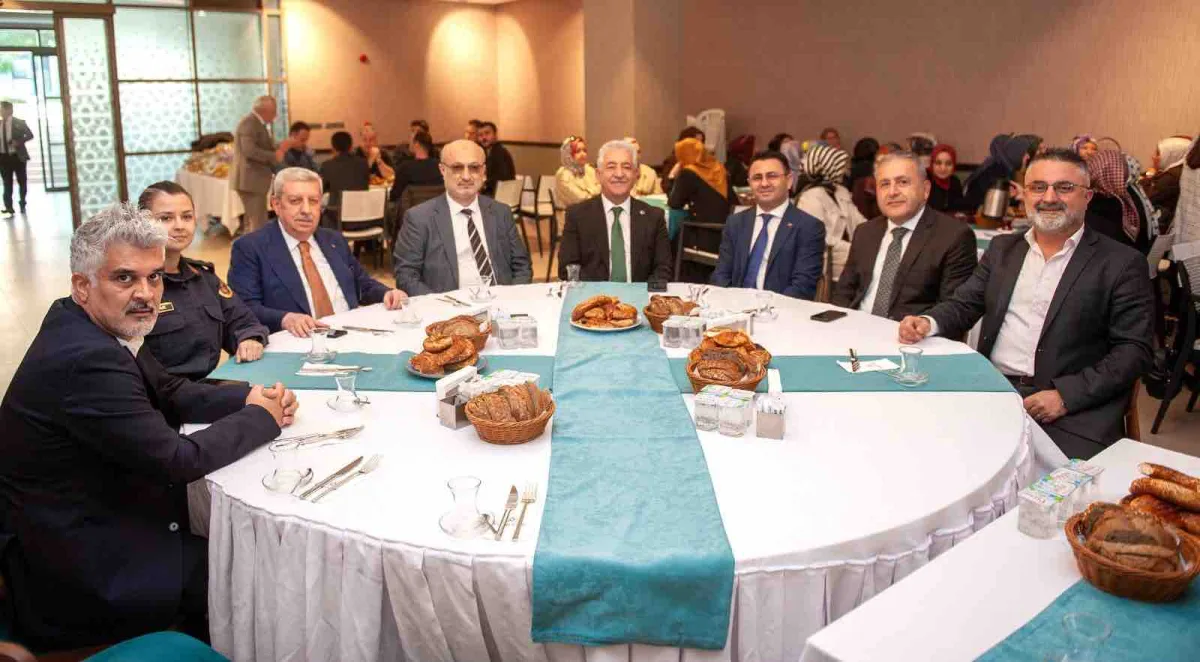 Karşıyaka’da Camiler ve Din Görevlileri Haftası kutlandı